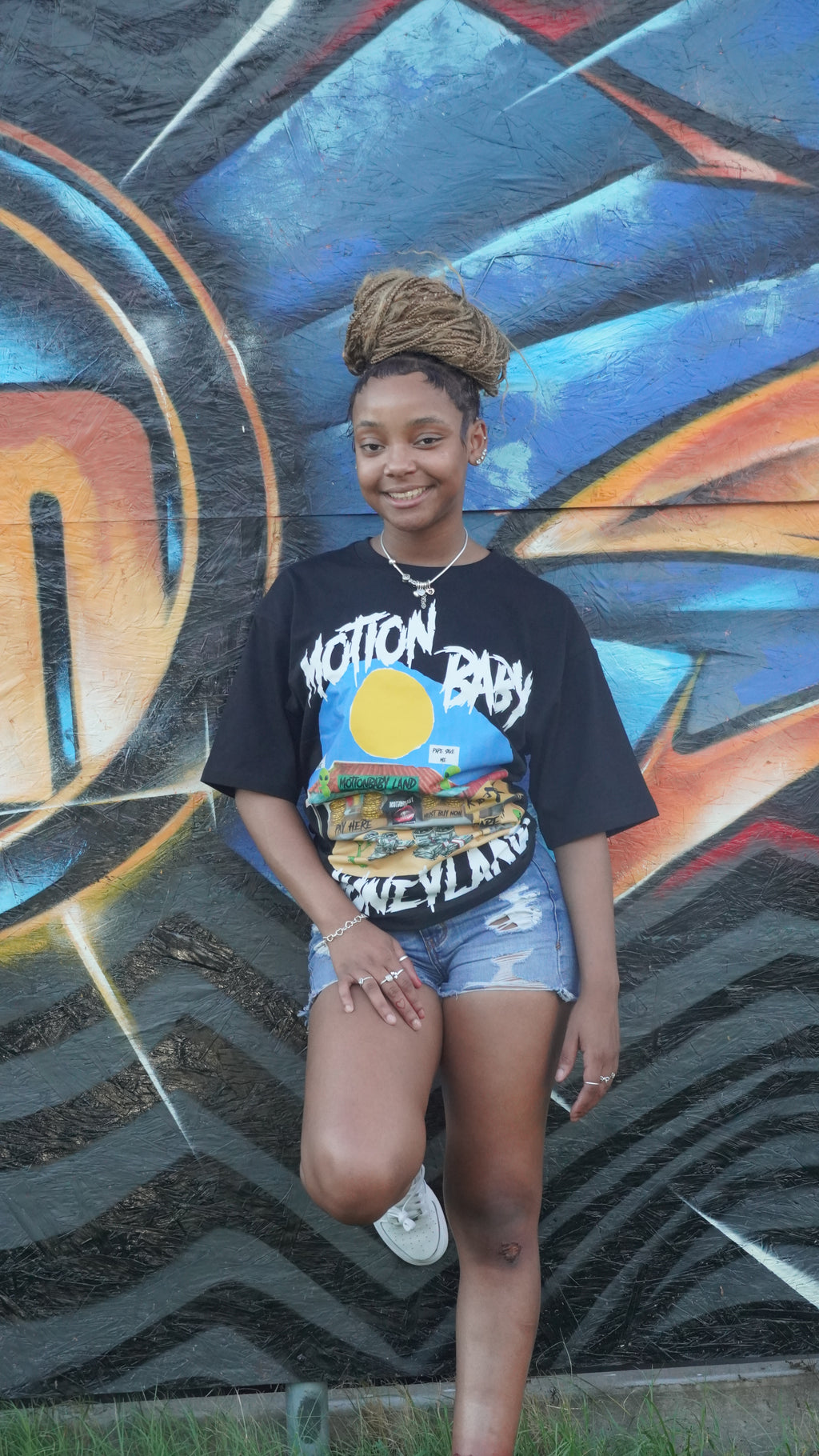 MUNEY LAND SHIRTS