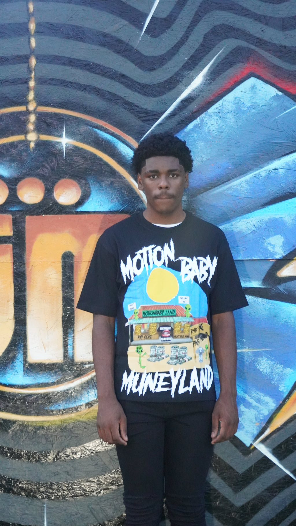MUNEY LAND SHIRTS